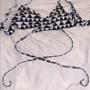 Adjustable black and white top